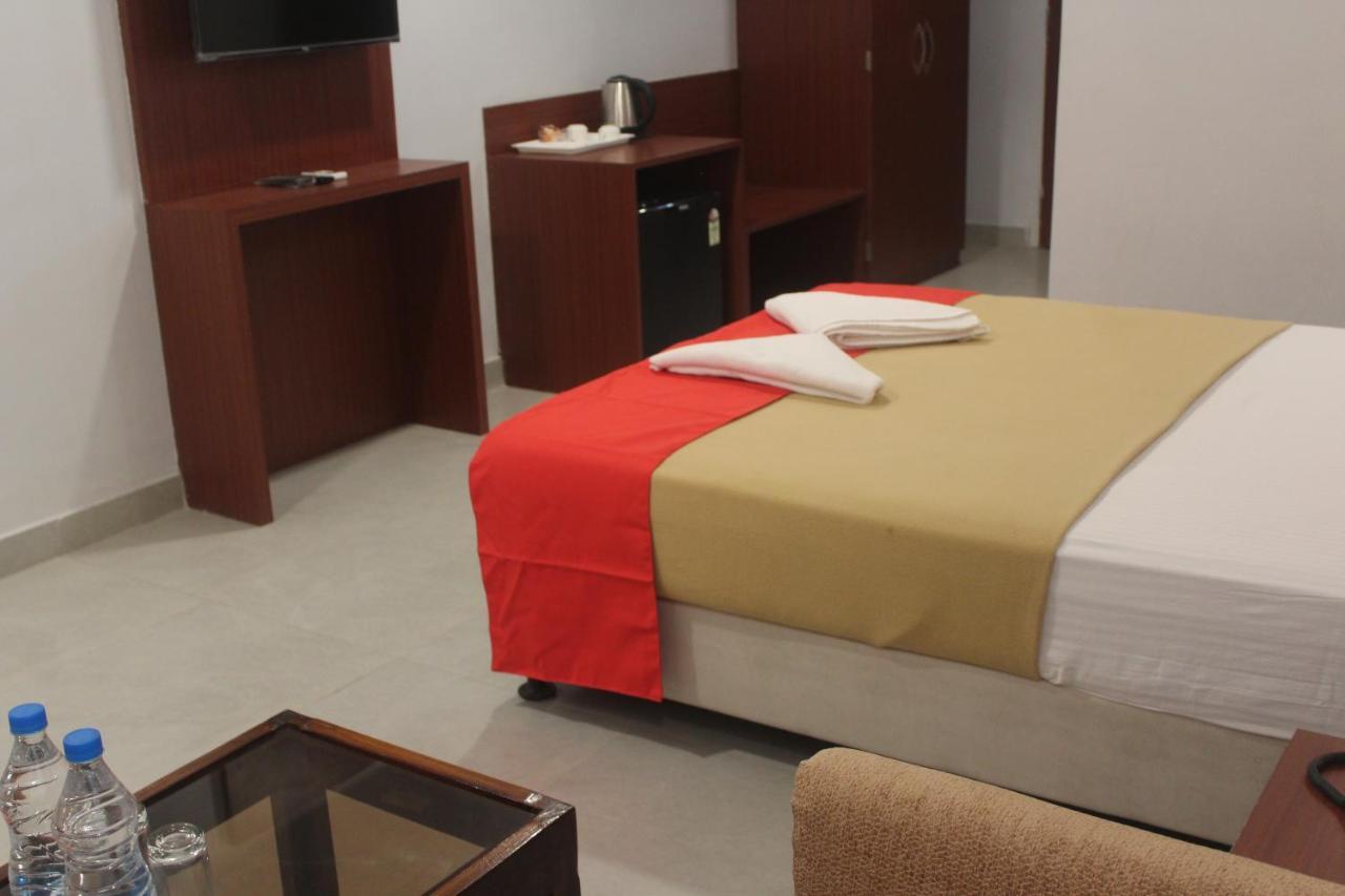 Hotel Janaki Pride *